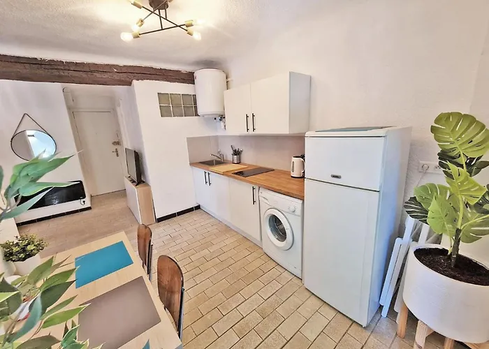 Gregbnb - T2 Design 34M2 - Toulon Est - Wifi Fibre - N9